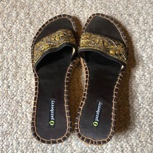 COPY - ☀️Stylish, sparkly wedge espadrilles!